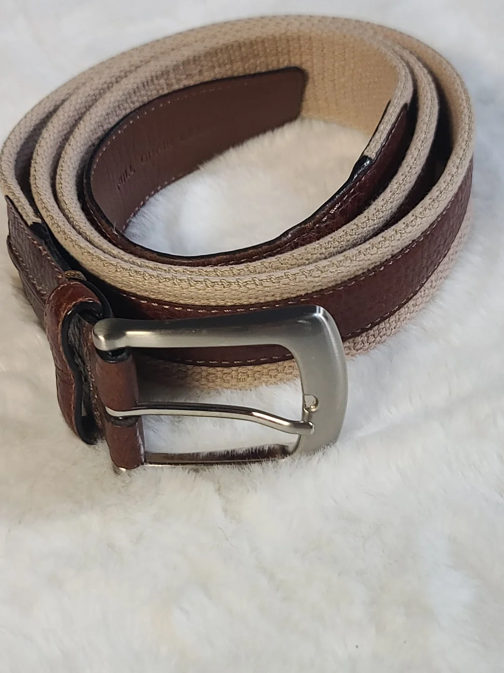 Roundtree & Yorke Brown Leather and Tan Canvas Men's Belt